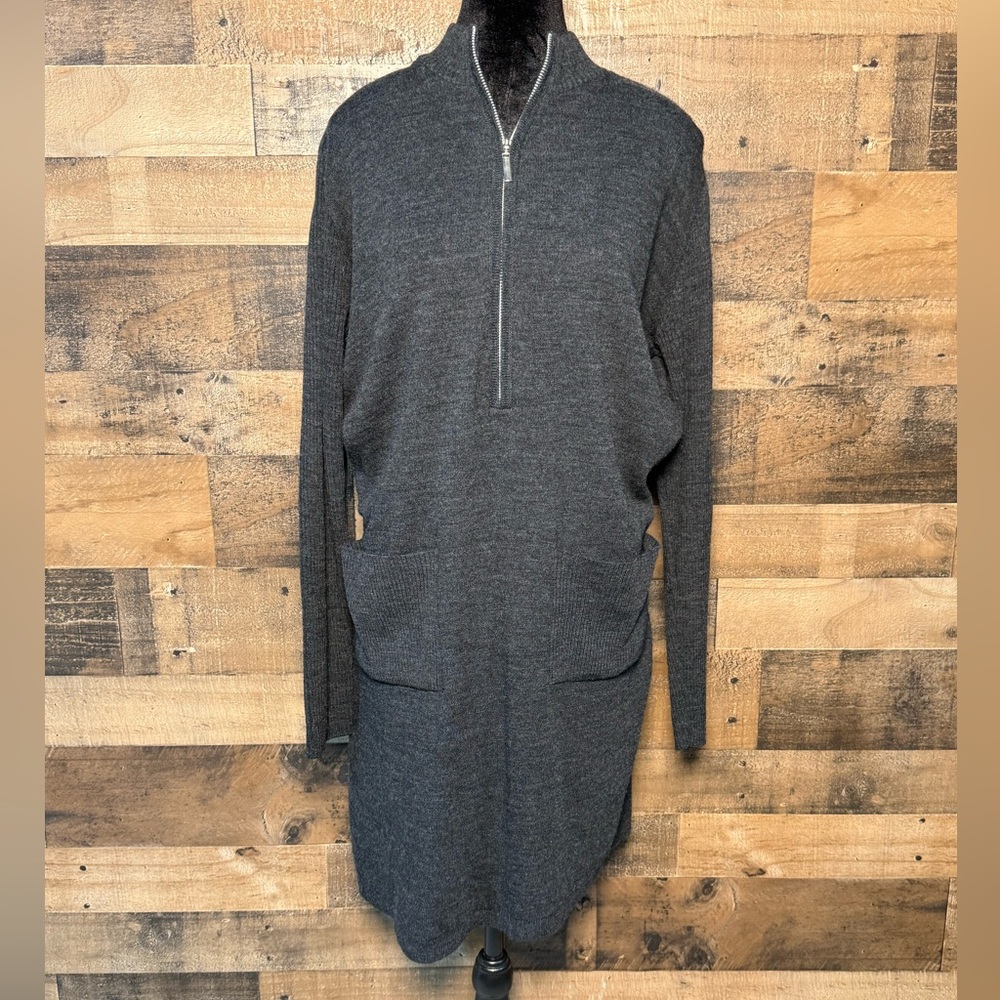 Karen Lessly Women's Sweater Dress Medium M SM 205